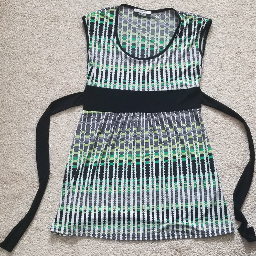 Green and black sleeve-less dress with waist tie